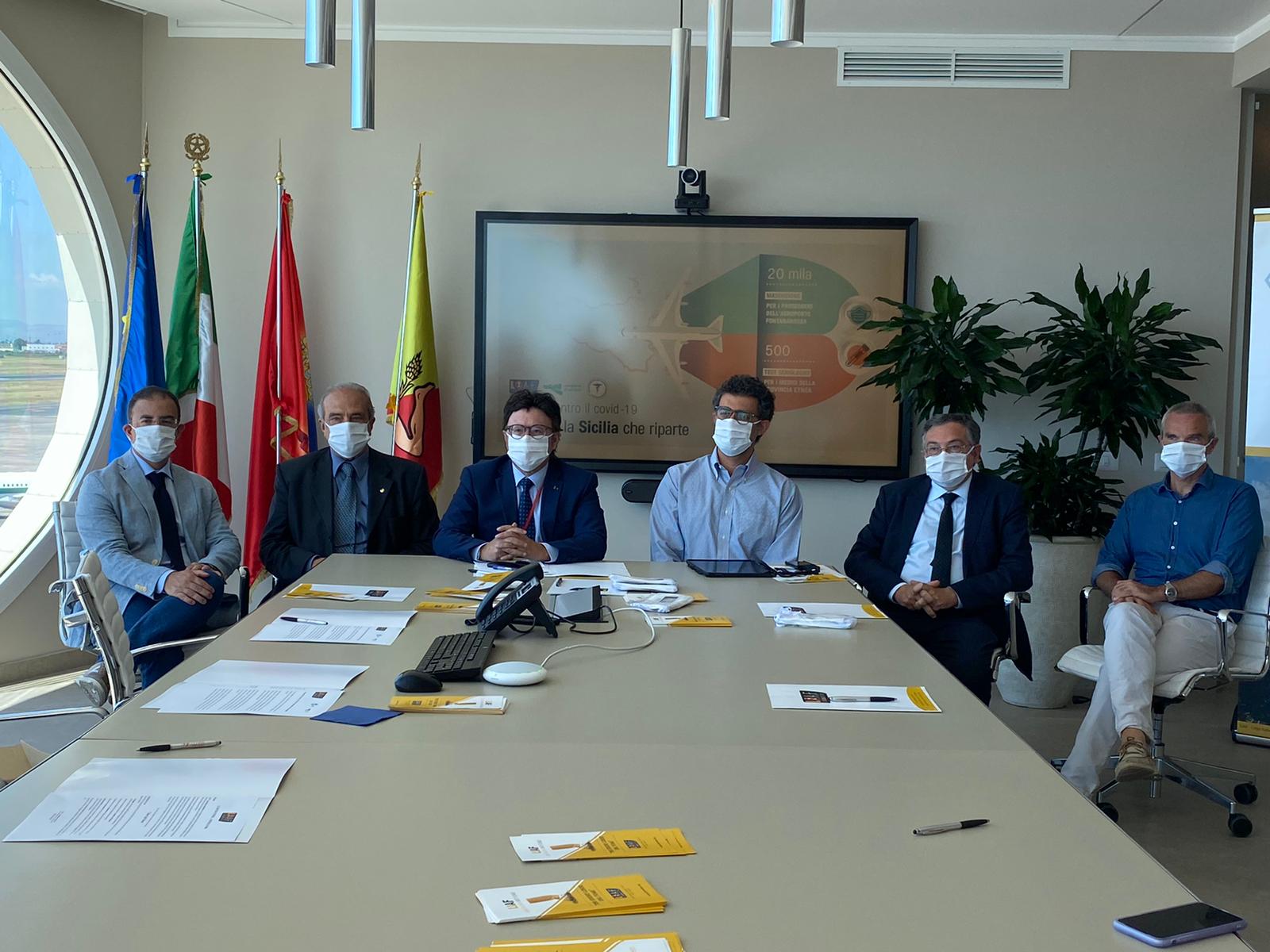 INIZIATIVA ANTI-COVID DELLA LIAF - MASCHERINE PER I PASSEGGERI DELLAEROPORTO DI CATANIA